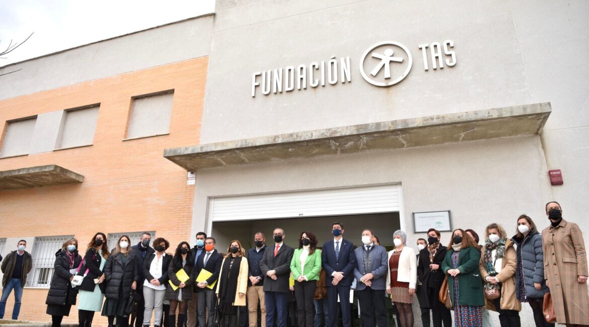 La Fundación TAS inaugura en Brenes su nueva Unidad de Día “La Vega” para Personas con Discapacidad